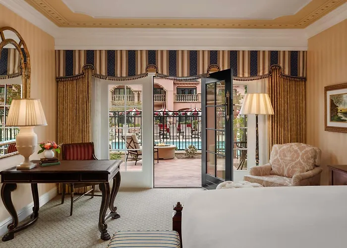 Signature King Room